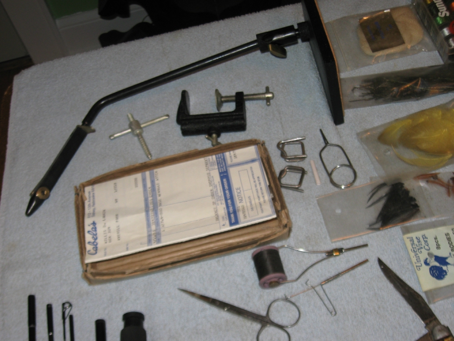 Cabela'S FlyTying Equipment And Materials 13981056