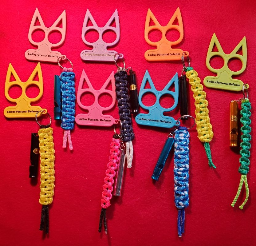 mCnARY fIREARMS mANUFACTURING, llc CAT`S HEAD SELF DEFENSE KEY CHAIN