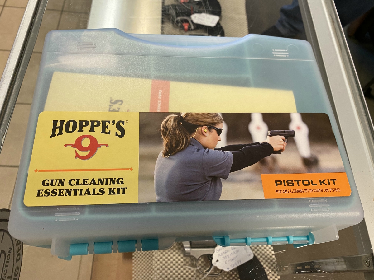 HOPPES Hoppe`s Gun Cleaning Essential Pistol Kit With Hard Case NEW