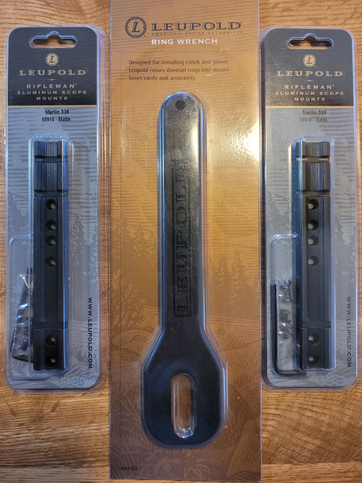 1in / 30mm Leupold Ring Wrench and (x1) Leupold Aluminum Scope Mounts
